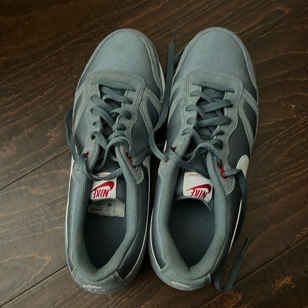 Nike